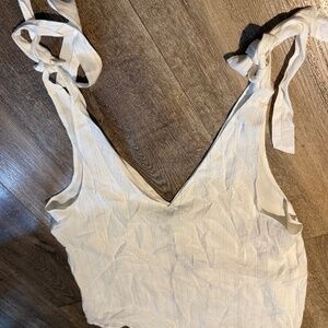 Express Blouse Thin Gold Stripes White Cream Tank Size S